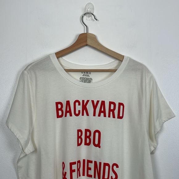 BackYard BBQ & Friends Womens XL Short Sleeve Pullover White Red Lightweight Tee - Picture 4 of 8
